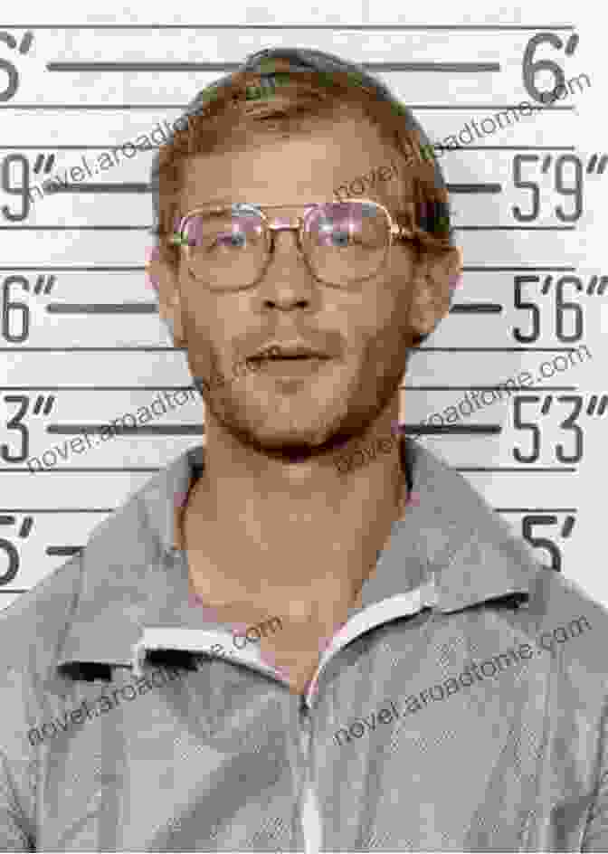 Jeffrey Dahmer Mugshot True Crime: Cannibal Killers Volume 2: 18 Horrific True Murder Cases (True Crime Cases)